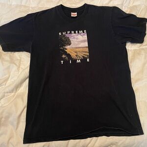 Supreme Black Short Sleeve Tee with Graphic Design